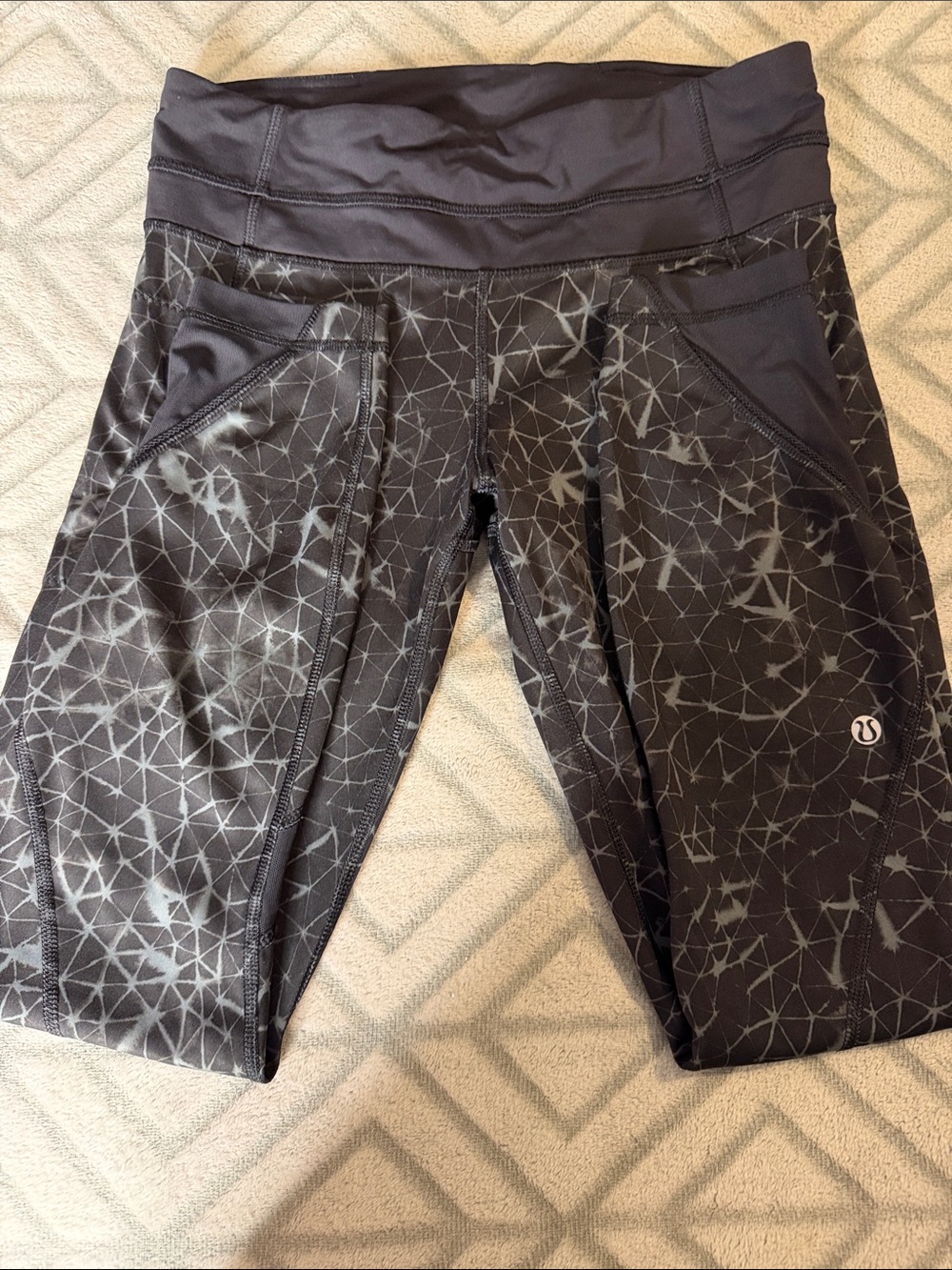 lululemon athletica Black Geometric Print Leggings